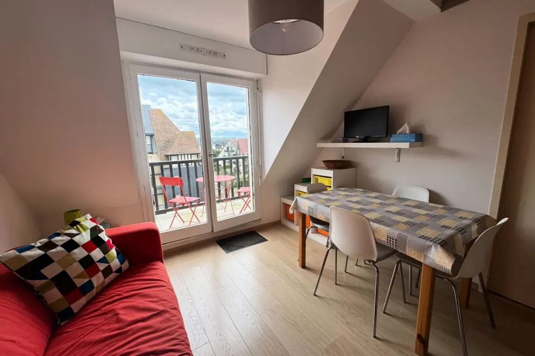 Renovated & Luminous Apartman - Közvetlen tengeri hozzáférés