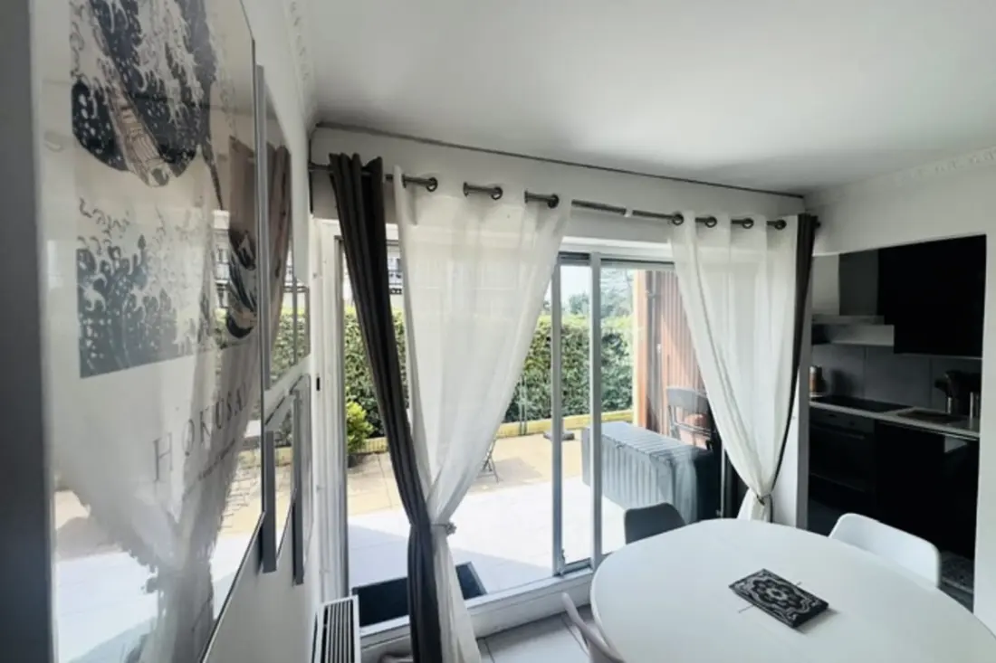 Appt Charming közel a strand terasz