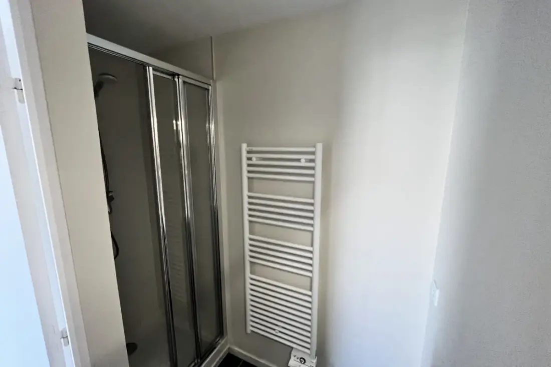 Bájos Cocoon a strand közelében