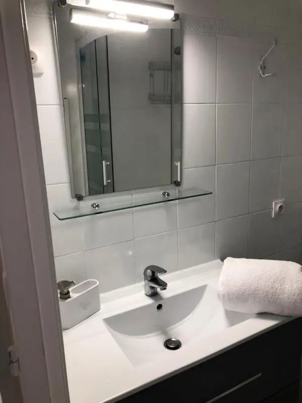 Gyönyörű alkalmazás a kerttel 2 Min De La Mer