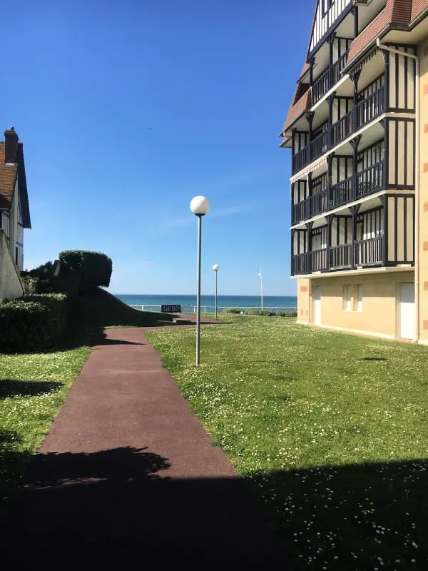 Gyönyörű alkalmazás a kerttel 2 Min De La Mer