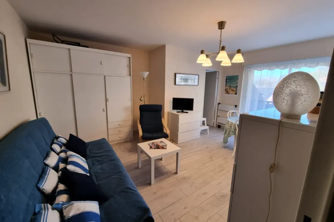 Gyönyörű balkáni apartman Cabourgban