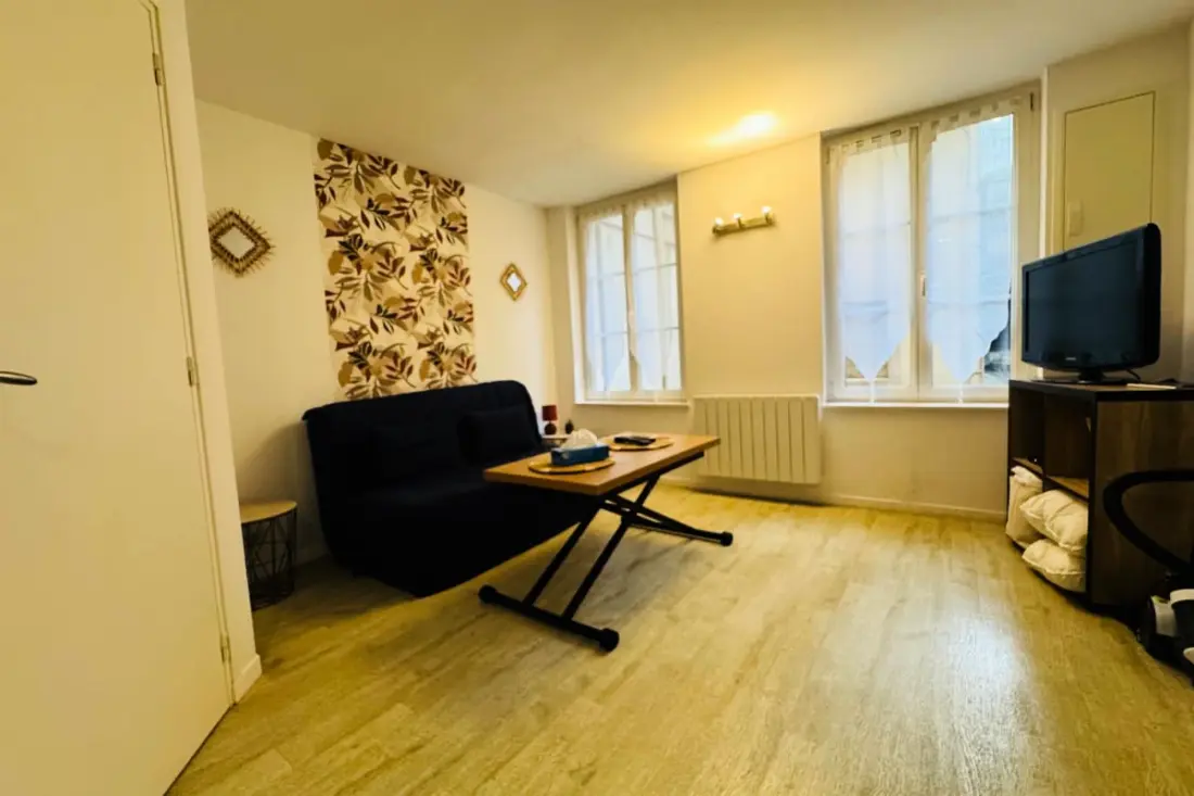 Charming Studio à Deux Pas du Château De Caen