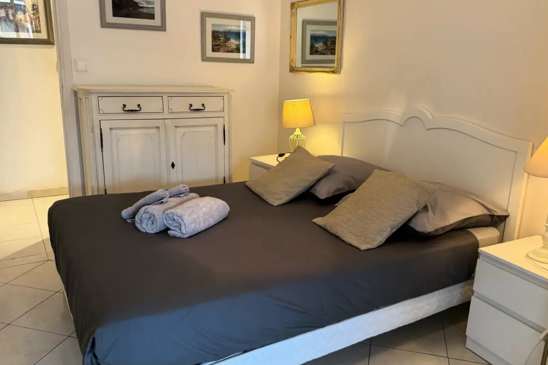 Apartment mit Terrasse auf 100m De La Plage