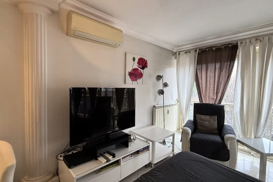 Apartment mit Terrasse auf 100m De La Plage