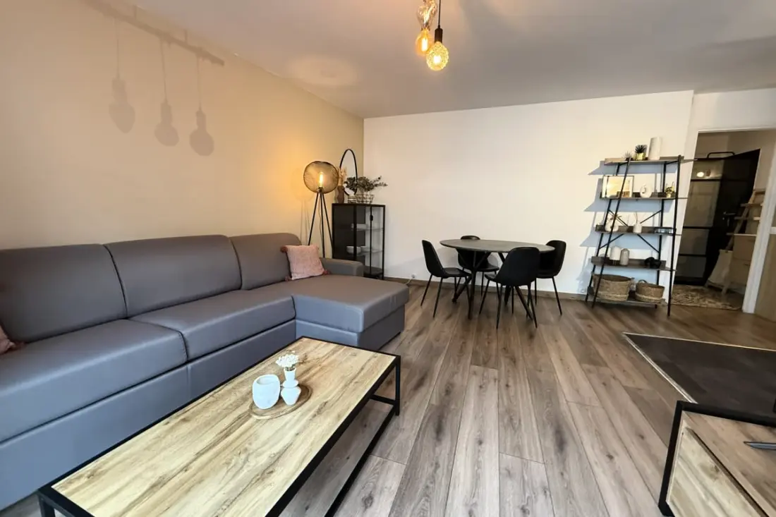 Moderne Wohnung mit Terrasse - Lage Ideal