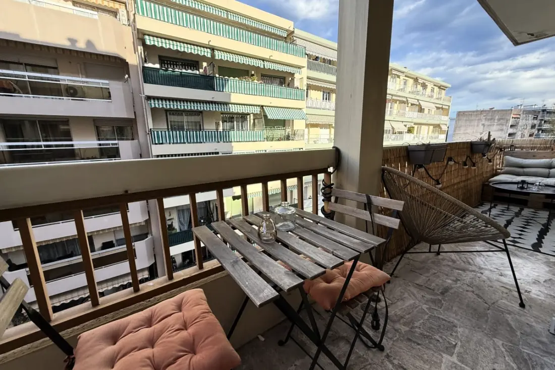 Moderne Wohnung mit Terrasse - Lage Ideal