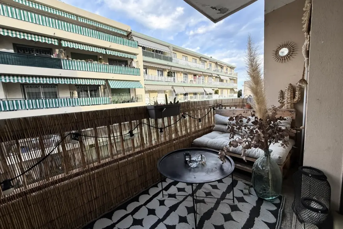 Moderne Wohnung mit Terrasse - Lage Ideal