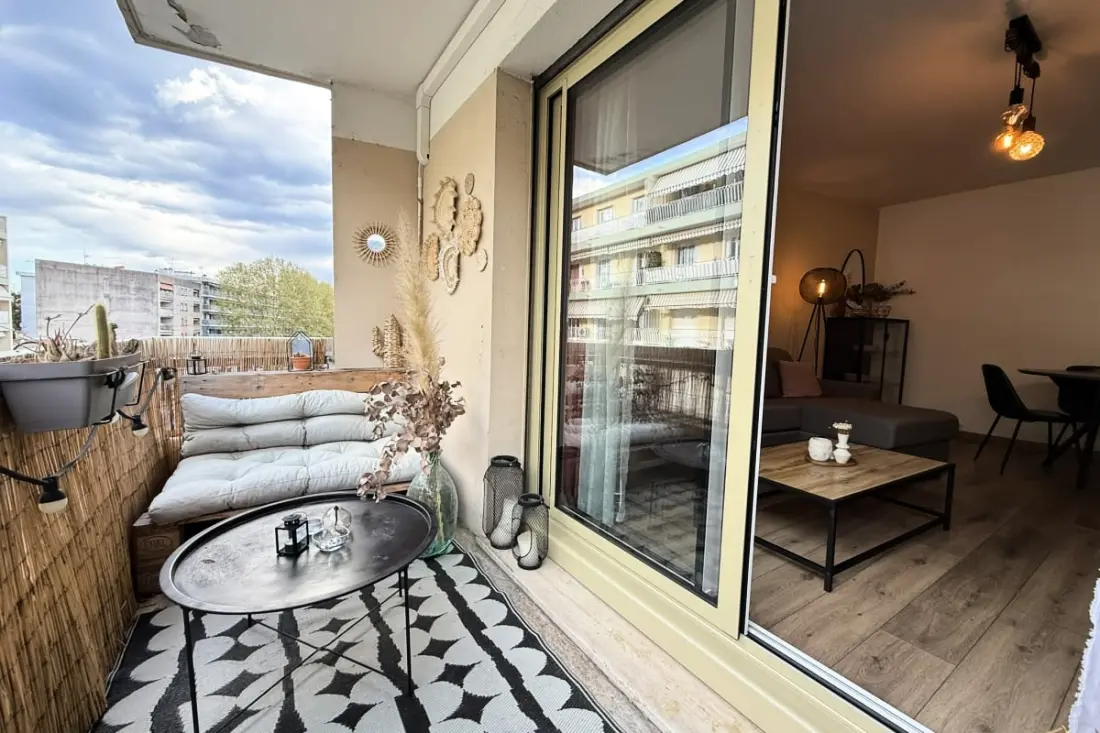 Moderne Wohnung mit Terrasse - Lage Ideal