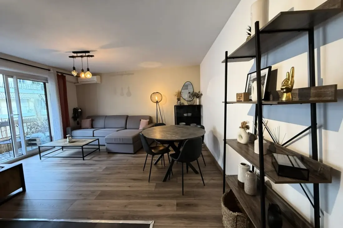 Moderne Wohnung mit Terrasse - Lage Ideal