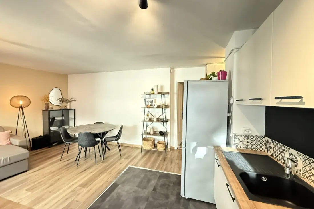 Moderne Wohnung mit Terrasse - Lage Ideal