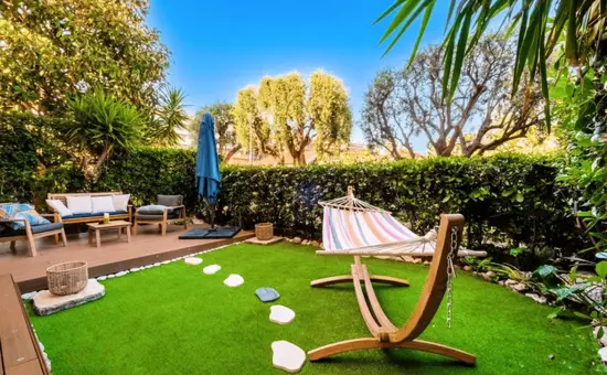 Joli T4 Avec Terrasse Et Jardin à Cagnes-sur-mer