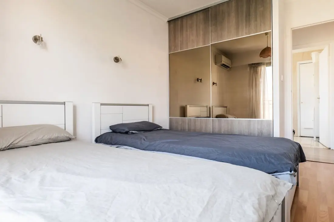 Wohnung mit Pool in der Nähe von De La Mer
