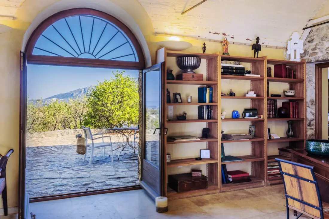 Maison Camellu – Propriété De Charme Au Cœur Des Oliviers, Vue Mer