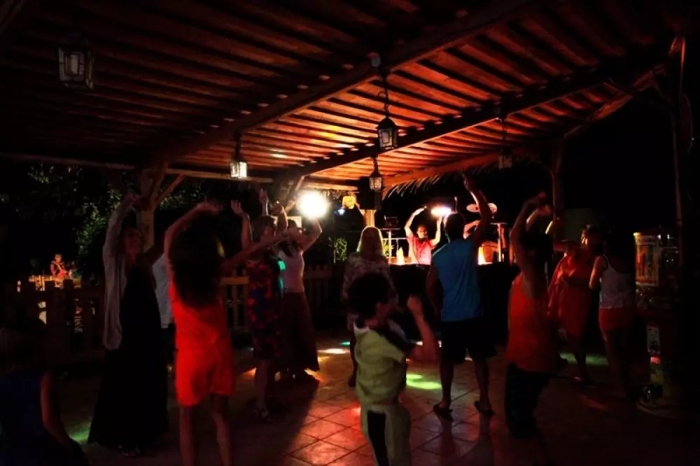 Flower Camping Domaine Villa Verde Útvonalterv