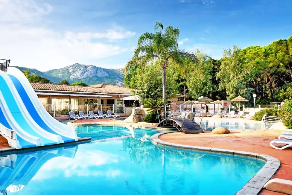 Camping Les Castors 4 étoiles★★★★