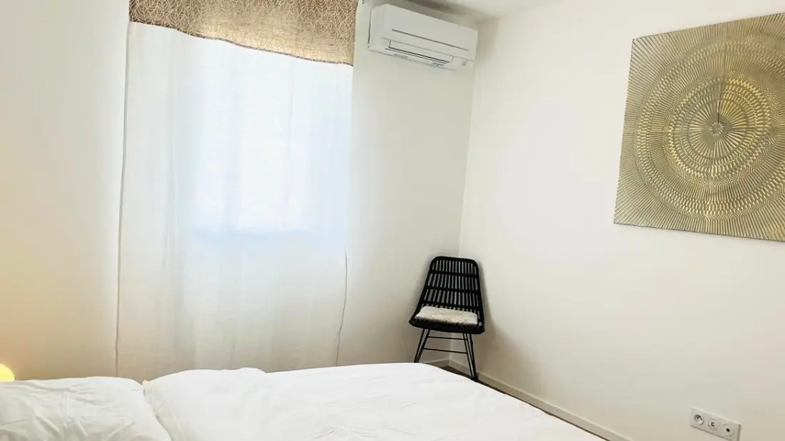 Elisa Residence