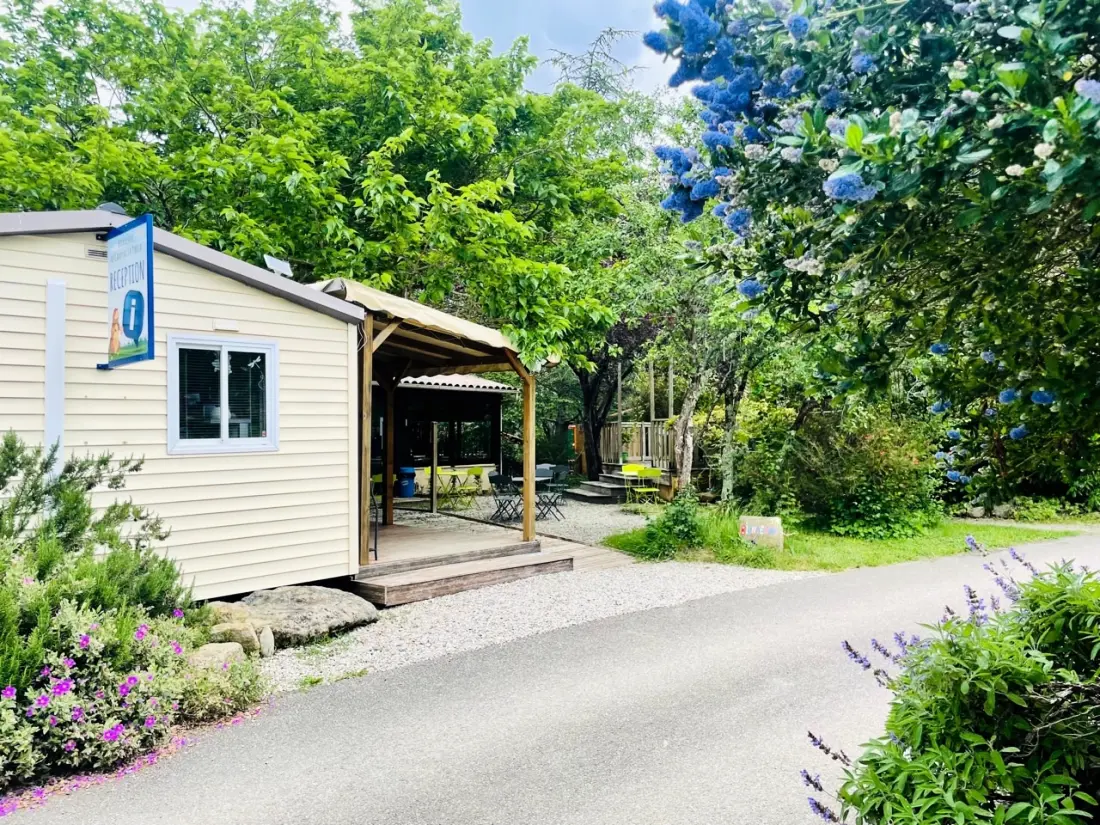 Blumen Camping LA BIPOLA 2 Sterne★★