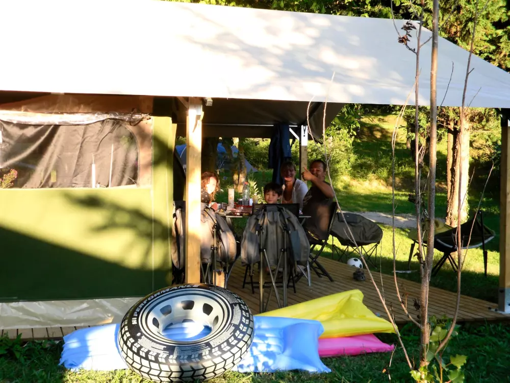 Blumen Camping LA BIPOLA 2 Sterne★★