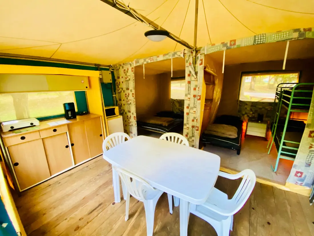 Blumen Camping LA BIPOLA 2 Sterne★★