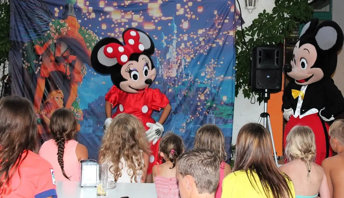 CAMPING GLOBO BARCELONA 5 Sterren★★★★★