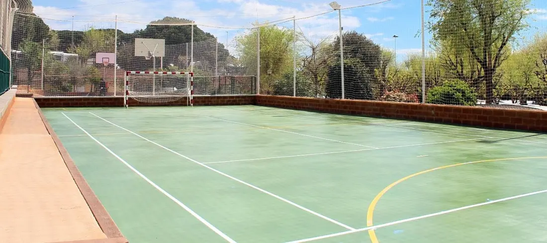 CAMPING GLOBO BARCELONA 5 Sterren★★★★★