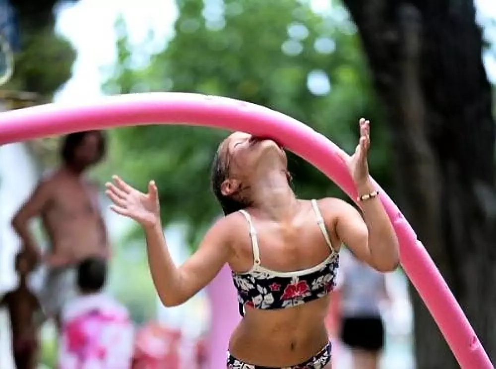 CAMPING GLOBO BARCELONA 4 Stars★★★★