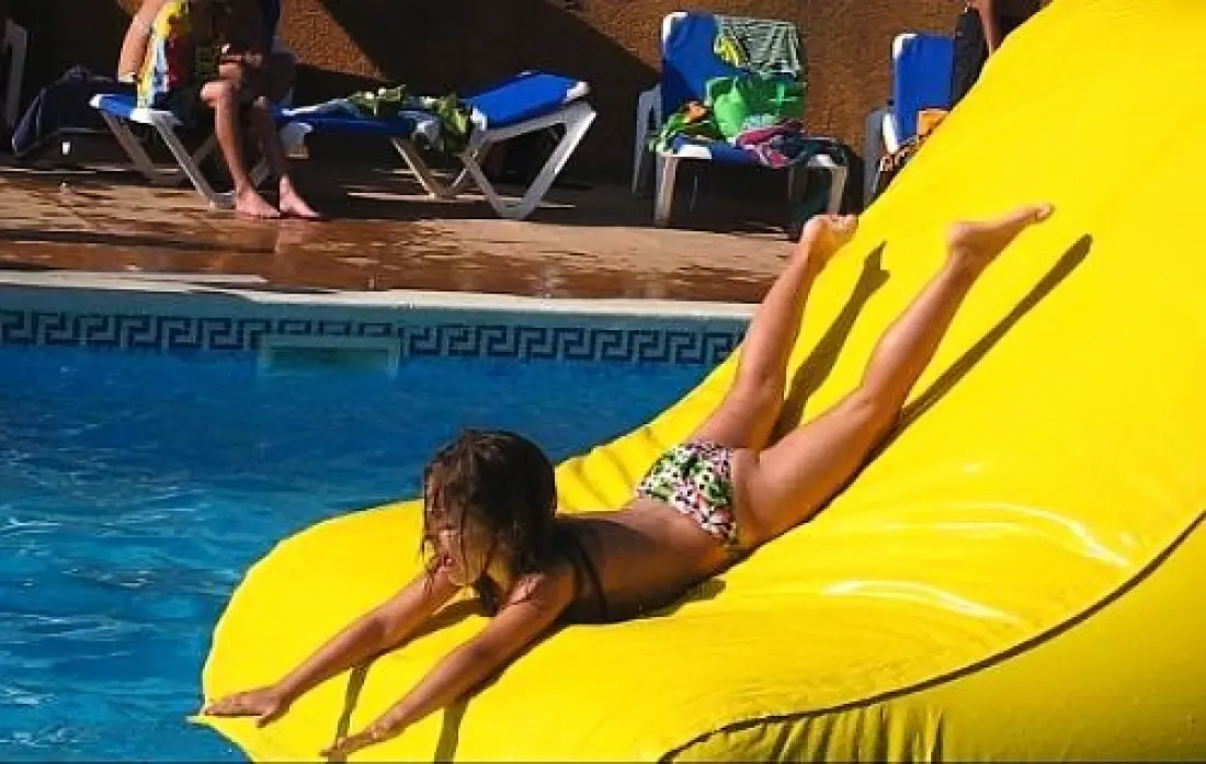 CAMPING GLOBO BARCELONA 5 Sterren★★★★★