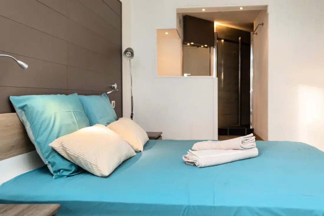 Apartman terasz és kilátás a pirenees