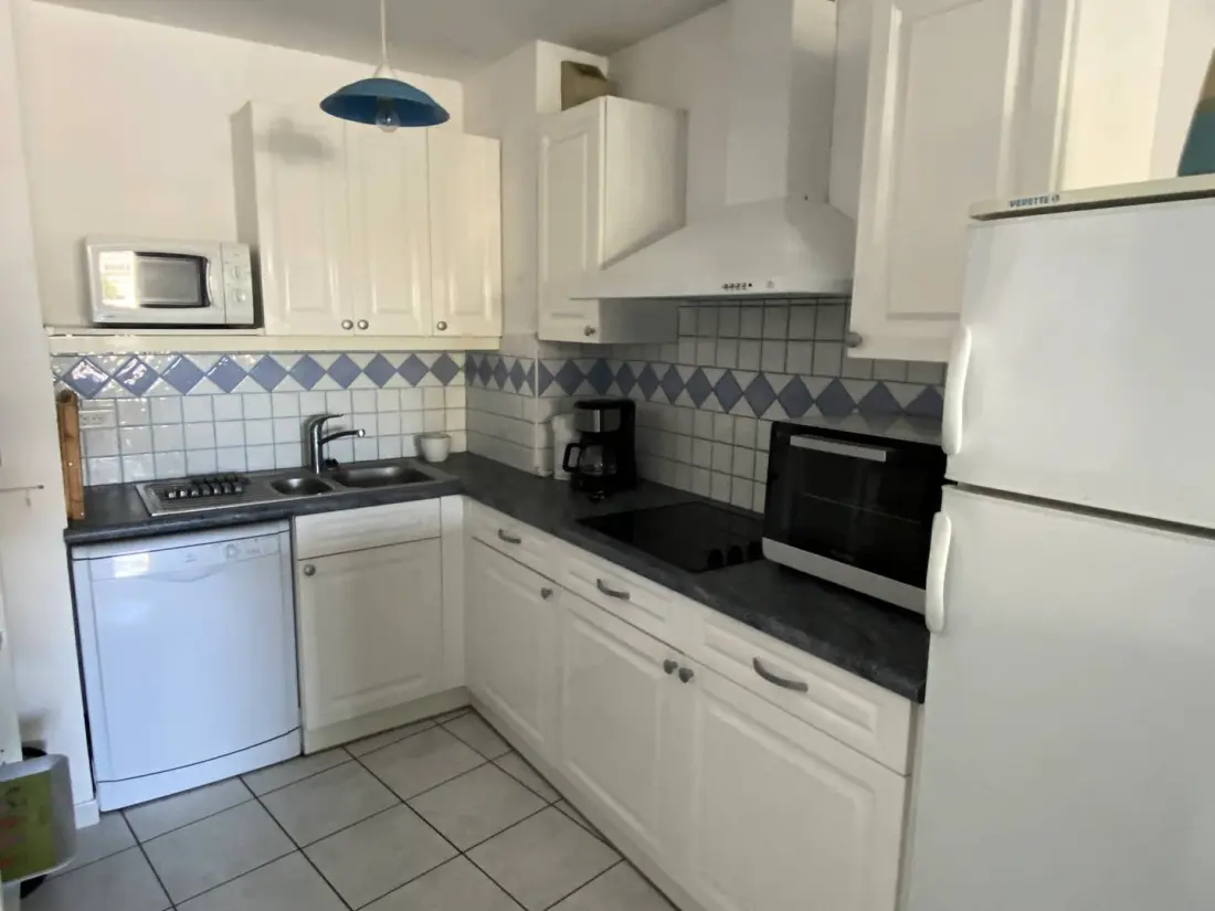 Admiralty Residence B103