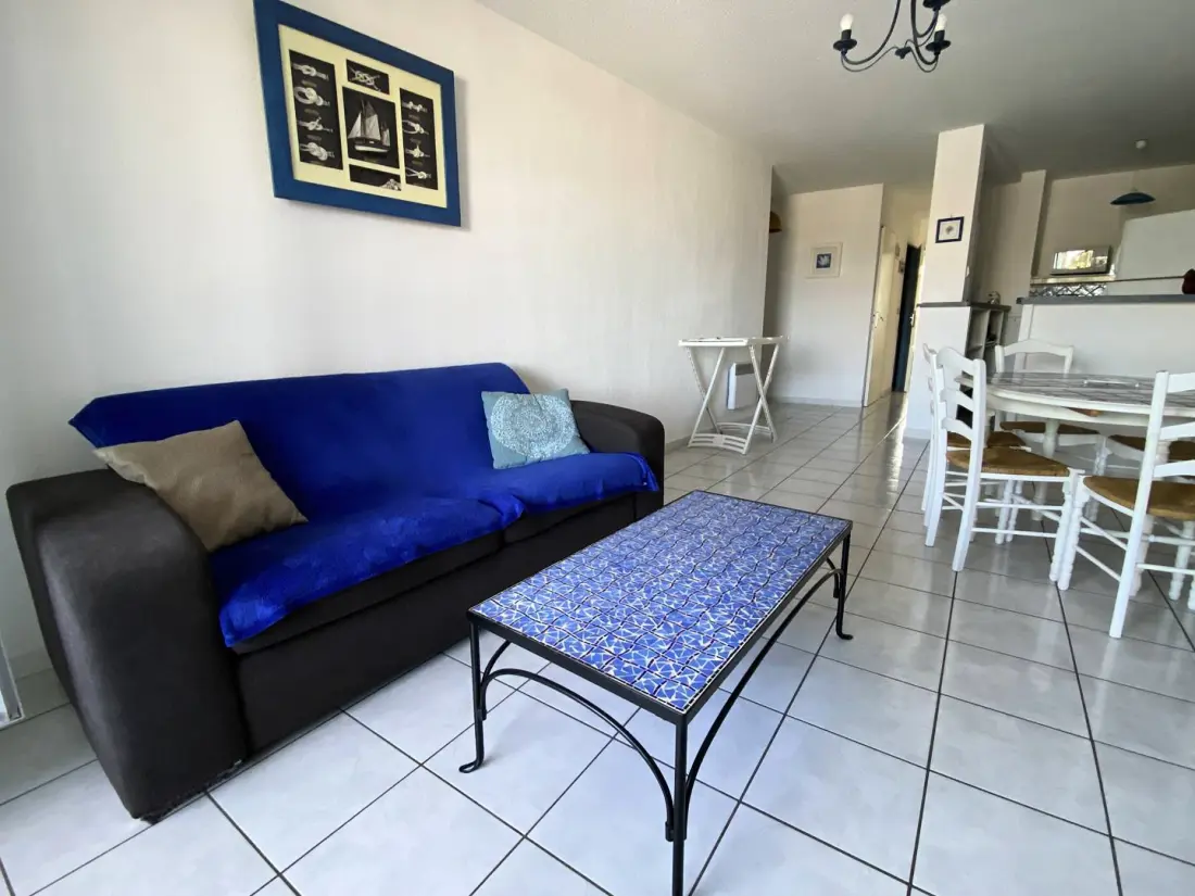 Admiralty Residence B103