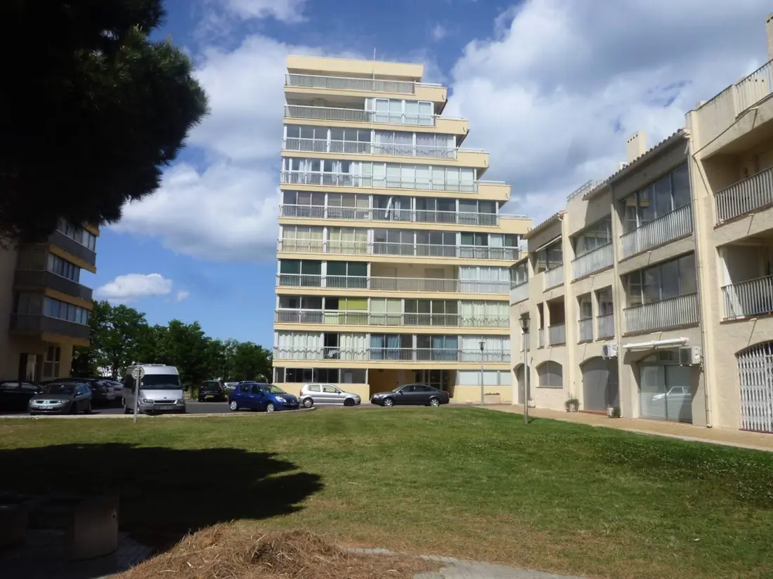 Canet-port lakóhely