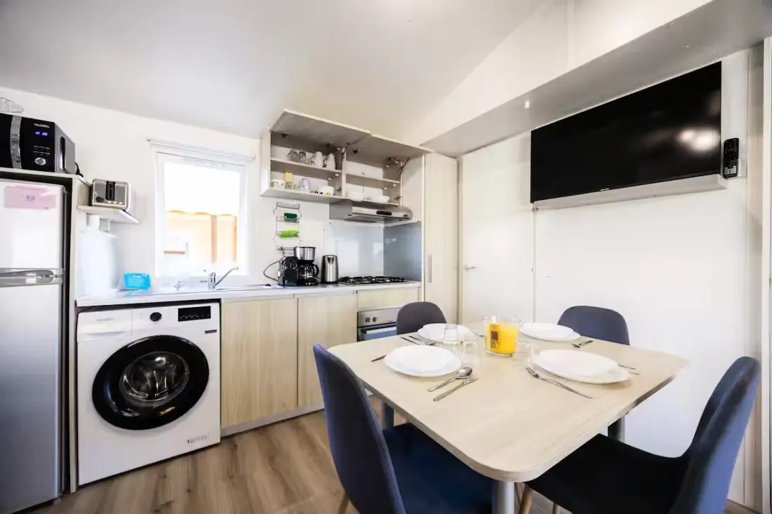 Résidence Mobil-home Climatisé 6/8 Pers à 2 Pas De La Plage