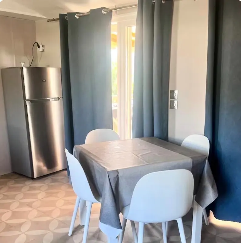 Residence Mobilhome 3 Bedrooms in Canet En Roussillon