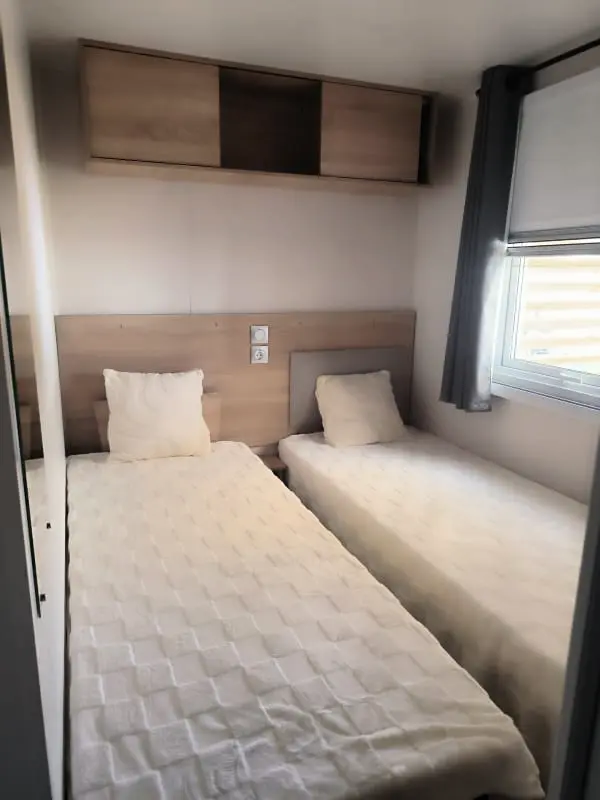 Résidence Mobilhome 3 Chambres Avec Terrasse Et Magnifique Jardin
