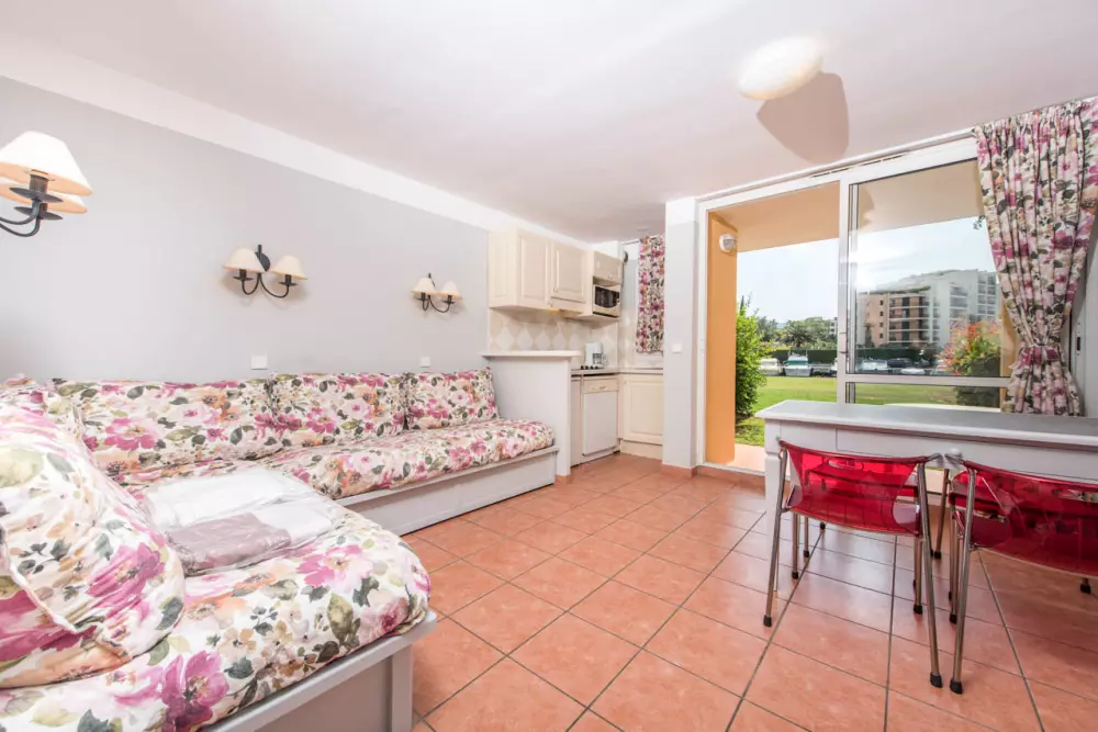 Residenz Les Rives de Cannes Mandelieu - maeva Home