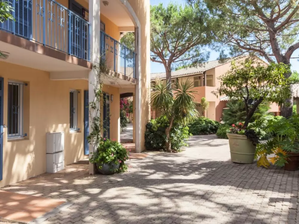 Résidence Pierre & Vacances Les Rives de Cannes Mandelieu 3 étoiles★★★