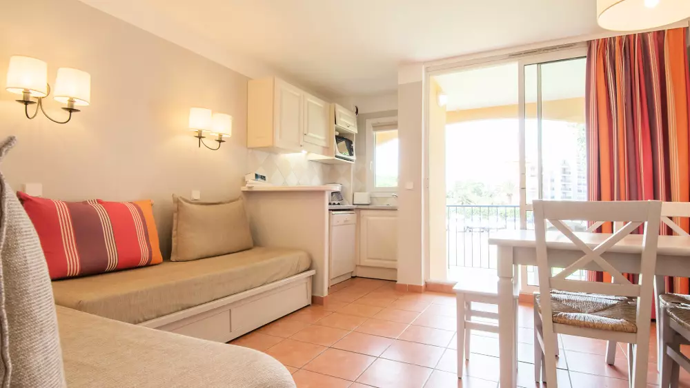 Résidence Pierre & Vacances Les Rives de Cannes Mandelieu 3 étoiles★★★