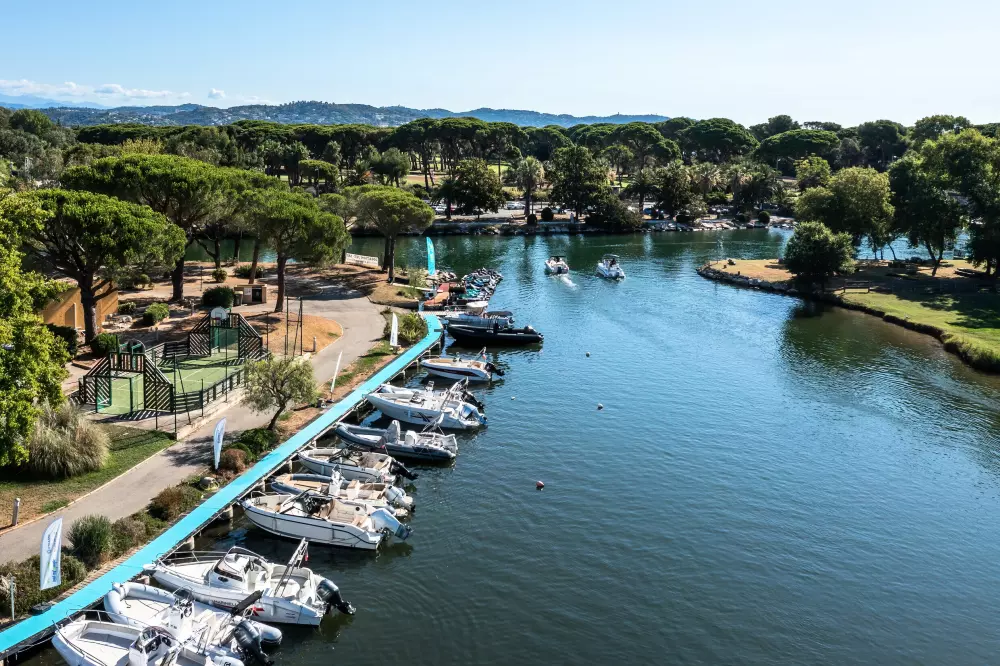 Résidence Pierre & Vacances Les Rives de Cannes Mandelieu 3 étoiles★★★