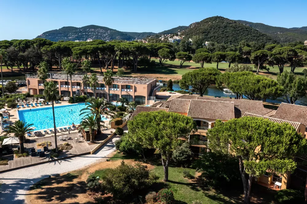Résidence Pierre & Vacances Les Rives de Cannes Mandelieu 3 étoiles★★★