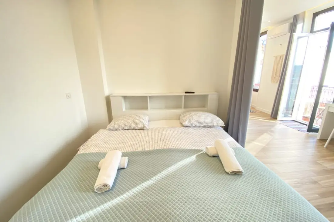 06cj: Gyönyörű apartman Au Coeur De Cannes