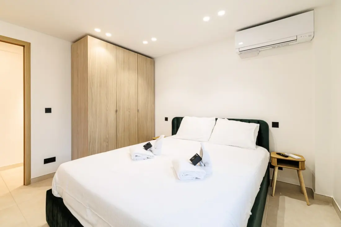 Modern apartman Cannesban, 6 ember