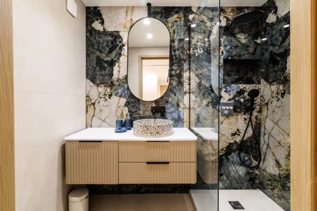 Modern apartman Cannesban, 6 ember