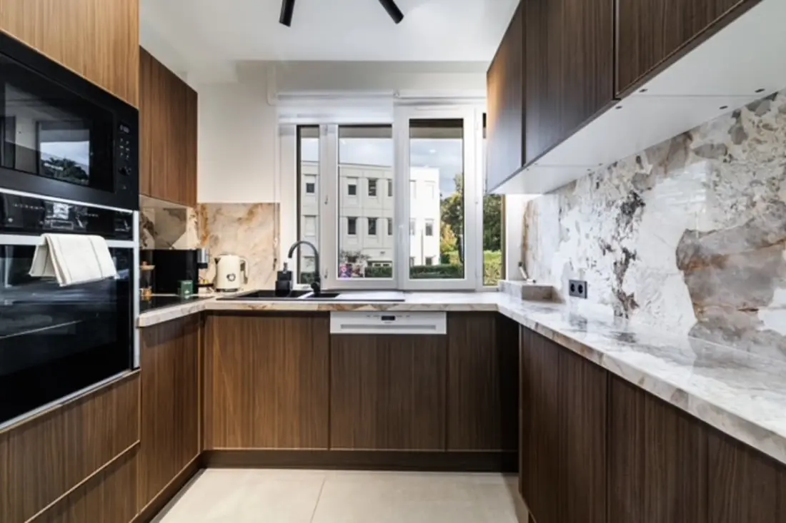 Modern apartman Cannesban, 6 ember