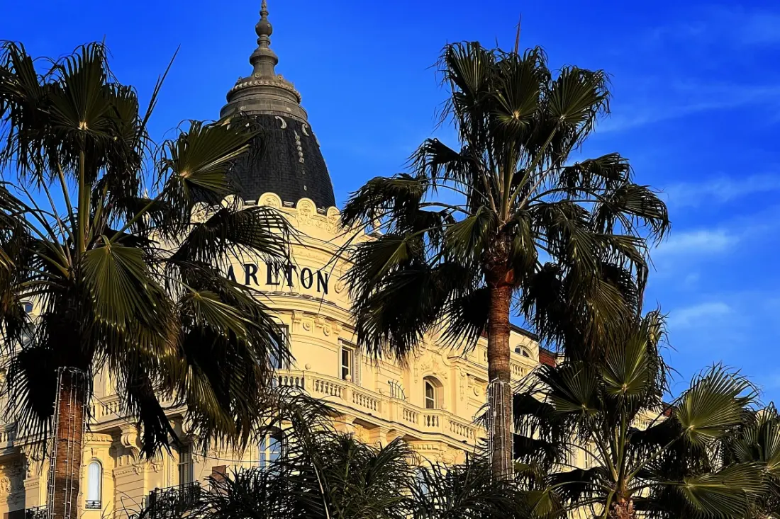 Apt With Terrace in Cannes 5 Min De La Plage