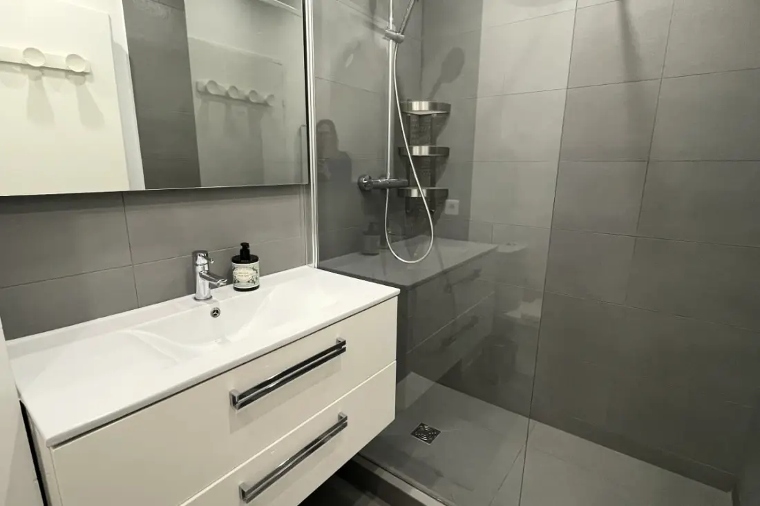 Kiváló 2 szoba - 3 fő - terasz Cannes Center Port Suquet Olam ingatlanjai