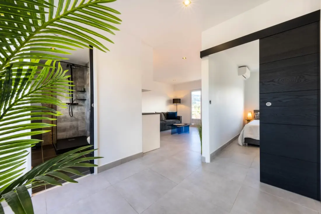 06az - Apartman terasszal 10 percre a palotától