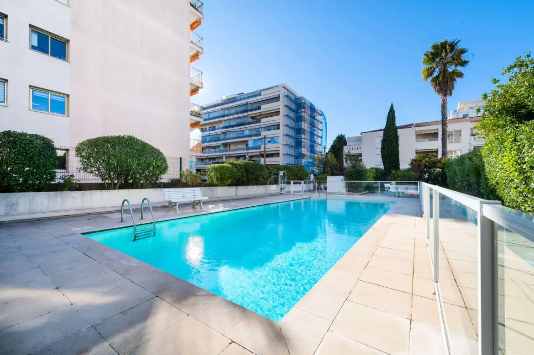 Residence 2p Cannes East, Residence with Swimming pool