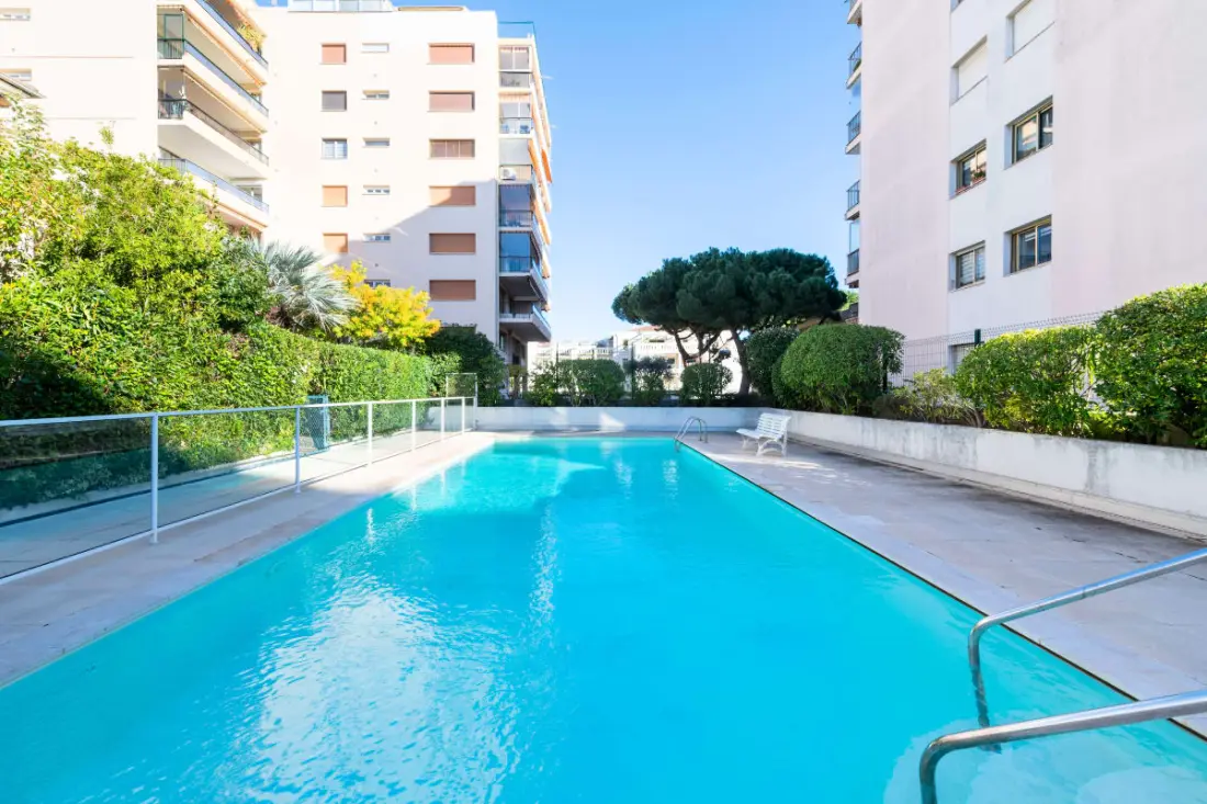 Residence 2p Cannes East, Residence with Swimming pool