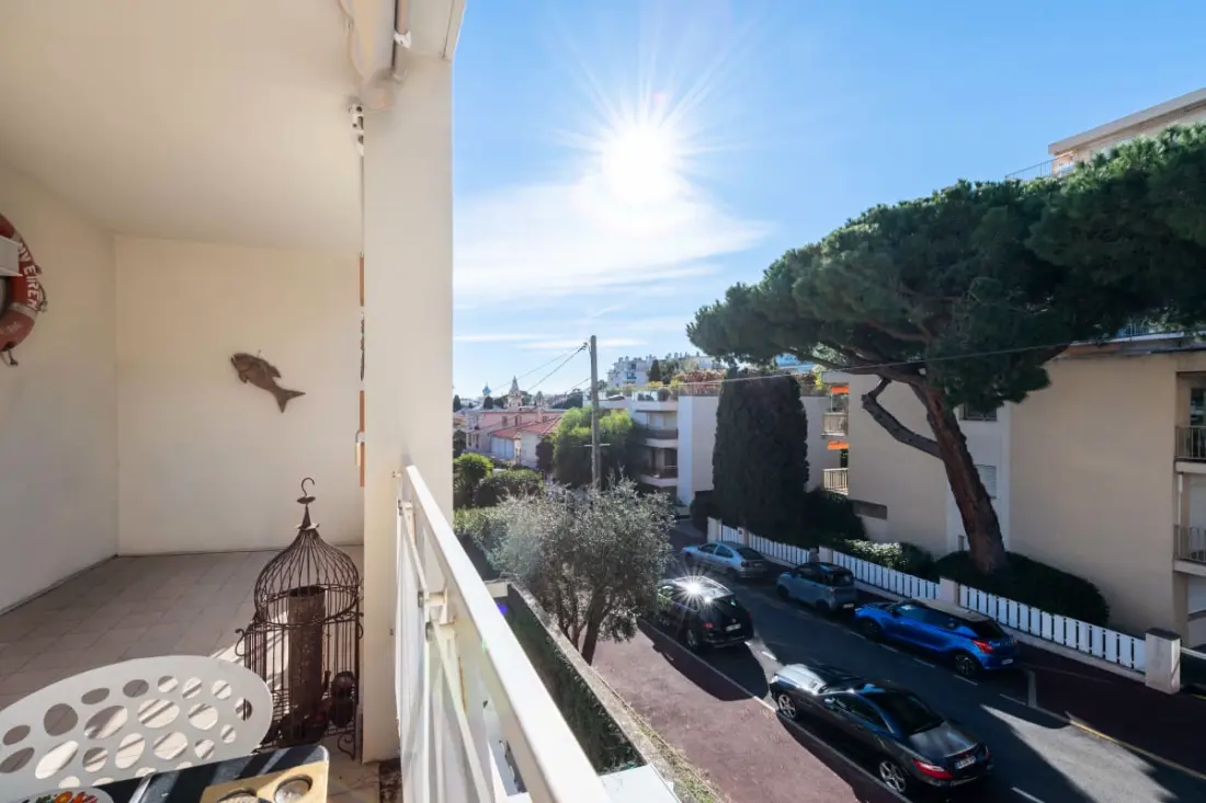 Residence 2p Cannes East, Residence with Swimming pool